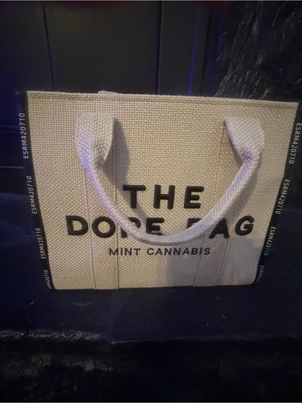 Mint Cannabis “The DOPE Bag” Canvas Tote - Cream - new without tags - Picture 3 of 8